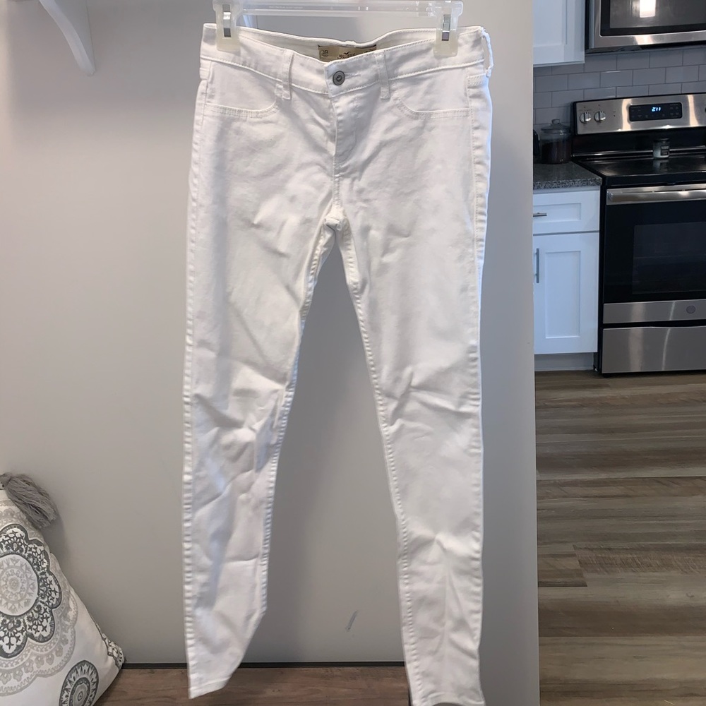 size 3 regular or 26W and 31L